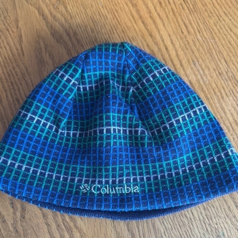 Columbia Blue and Green Plaid Beanie hat youth l/xl